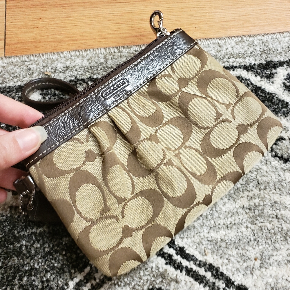 Coach wristlet